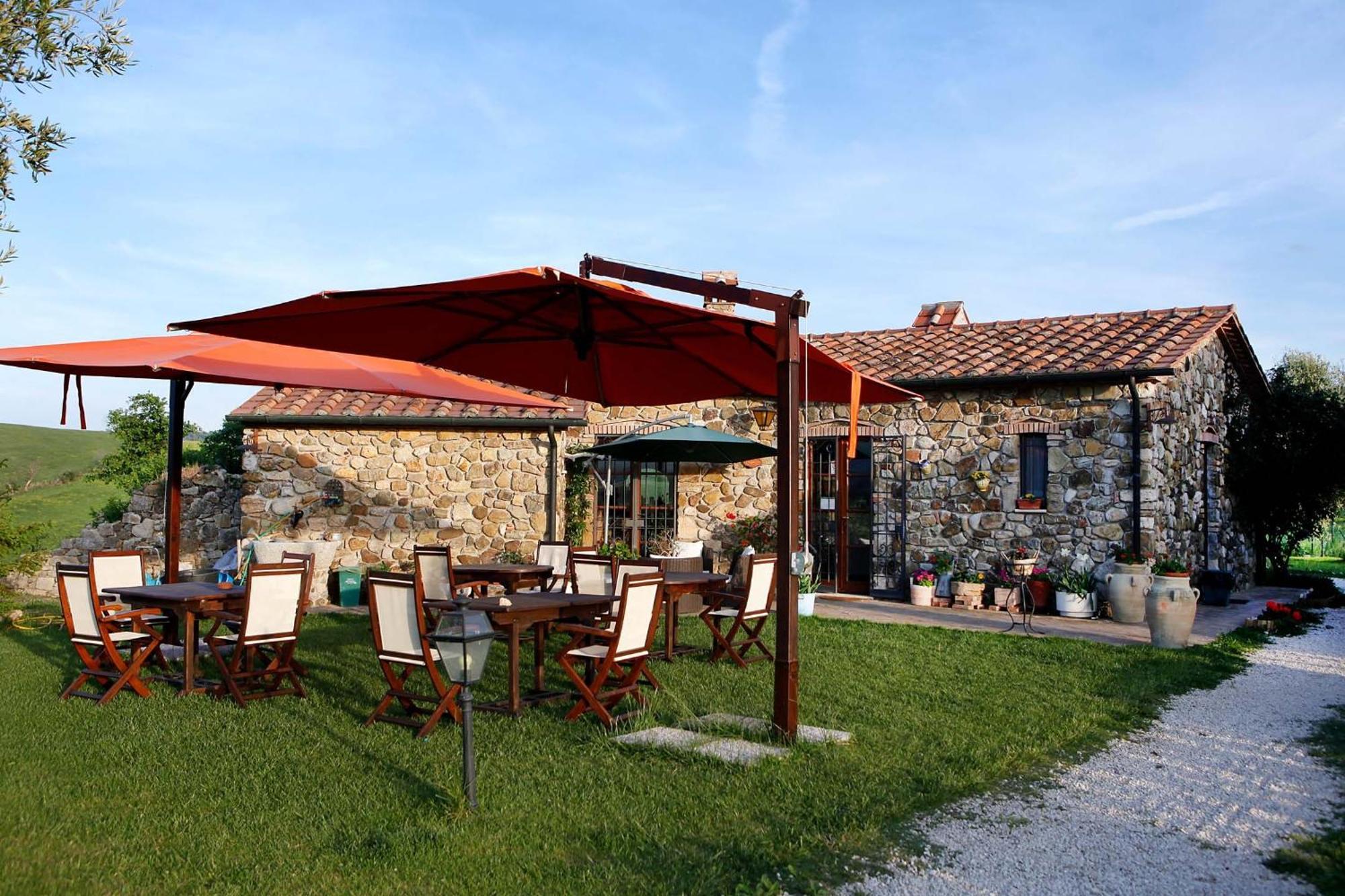 Bio Agriturismo La Bell'Antiglia Montemerano Exterior foto
